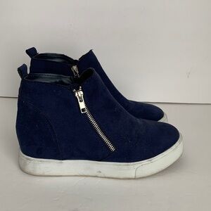 Soda Navy Blue Women's Sneakers